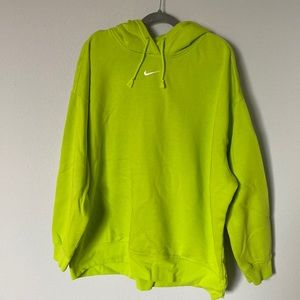 Nike Sportswear Collection Essentials Oversized Fleece - Neon Green